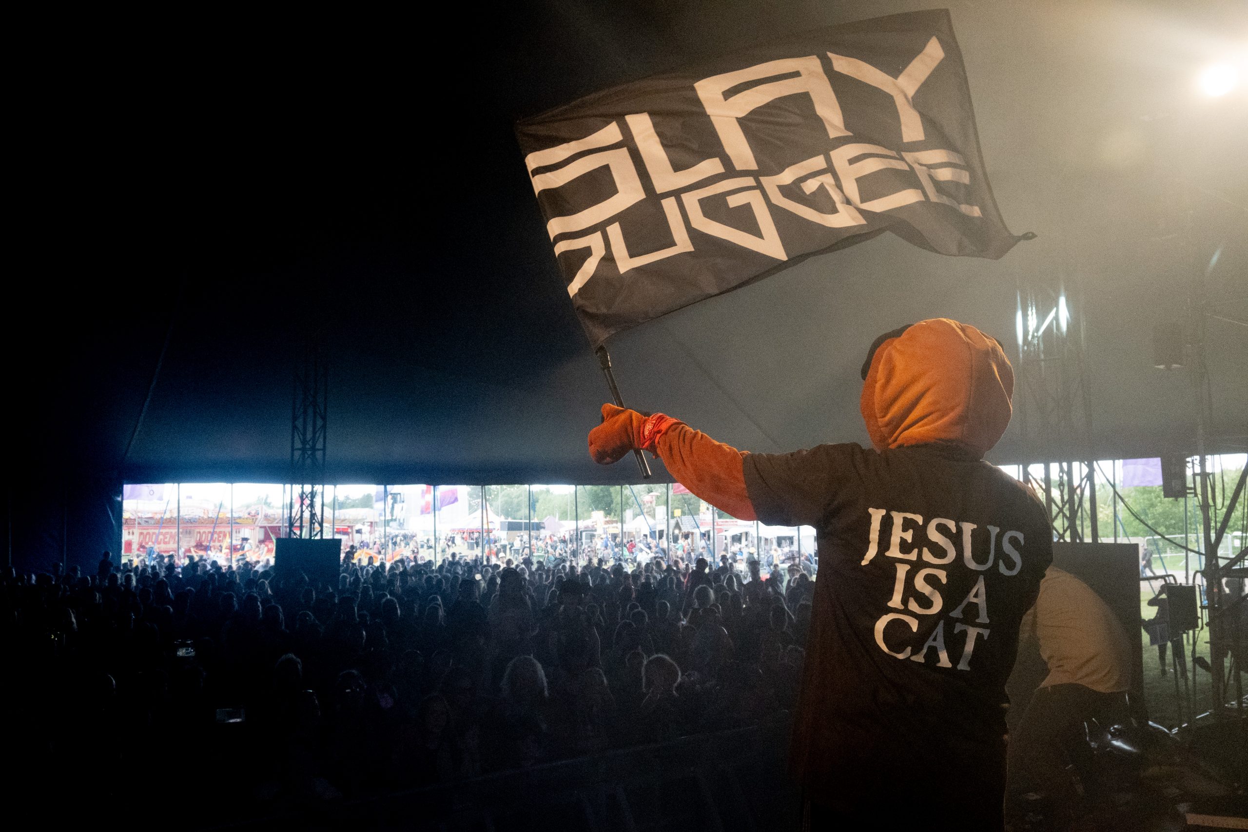 Slay Duggee – Bearded Theory